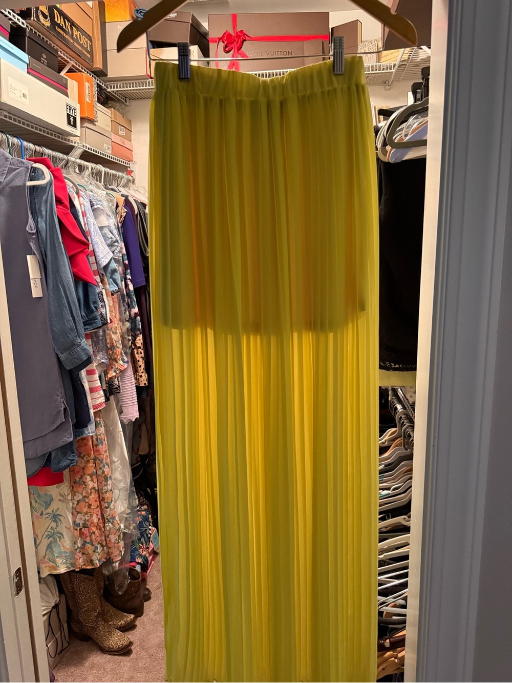 New-Depri Sheer Pleated Maxi Skirt - Yellow